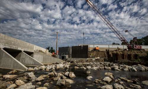 Federal cash influx speeding up C.R.’s flood control construction