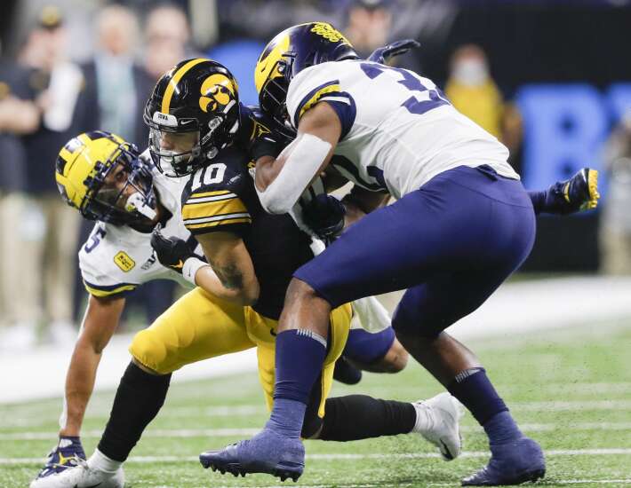 Kinnick has been ‘where top-5 teams go to die,’ but Iowa’s offense must be alive vs. No. 4 Michigan