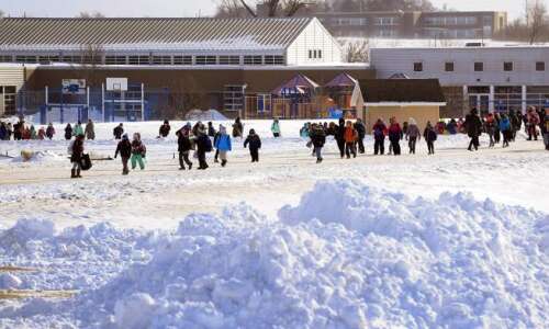Snow days extend Cedar Rapids school year to June 5