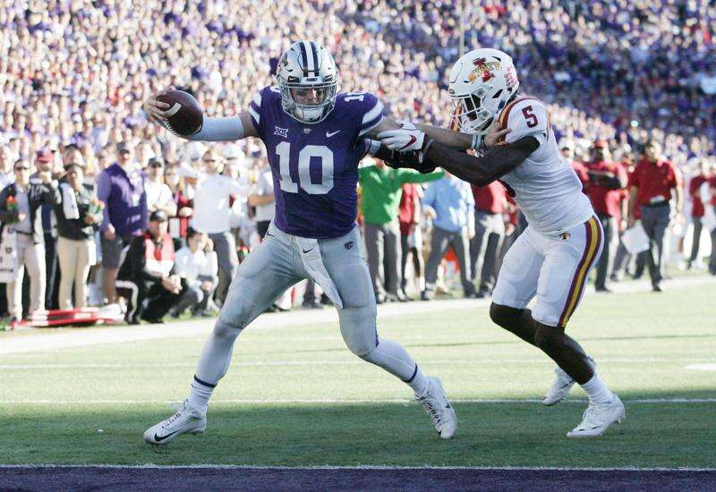Kansas State pulls out 20-19 victory over Iowa State on controversial game's final play