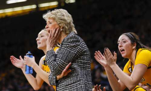 With ‘extremely beneficial’ double-bye, Hawkeyes prepare for 2 scenarios
