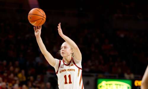 Emily Ryan drills all 6 3-point attempts in ISU’s rout