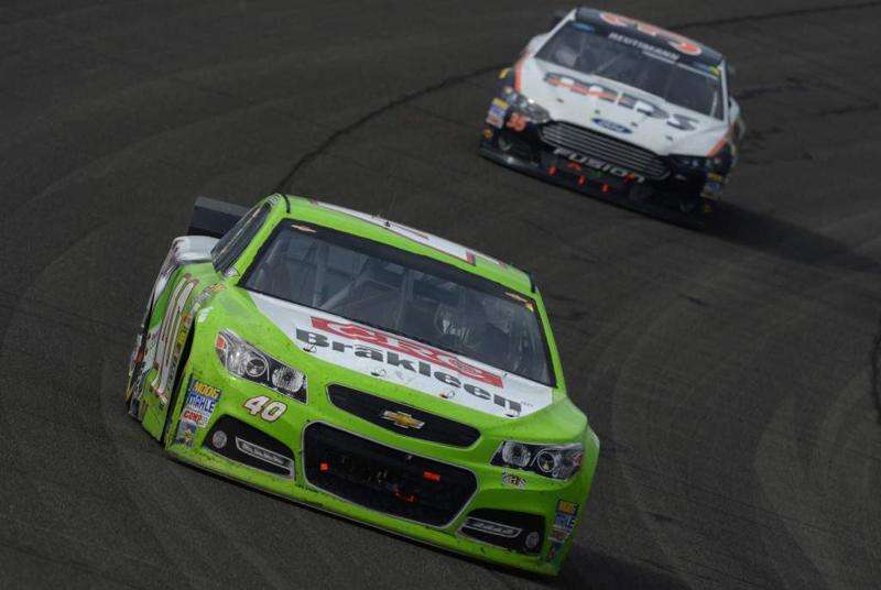Cassill takes calculated gamble at Auto Club Speedway