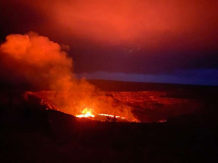 Hawaii’s Volcanoes National Park offers thrilling glimpses inside the earth
