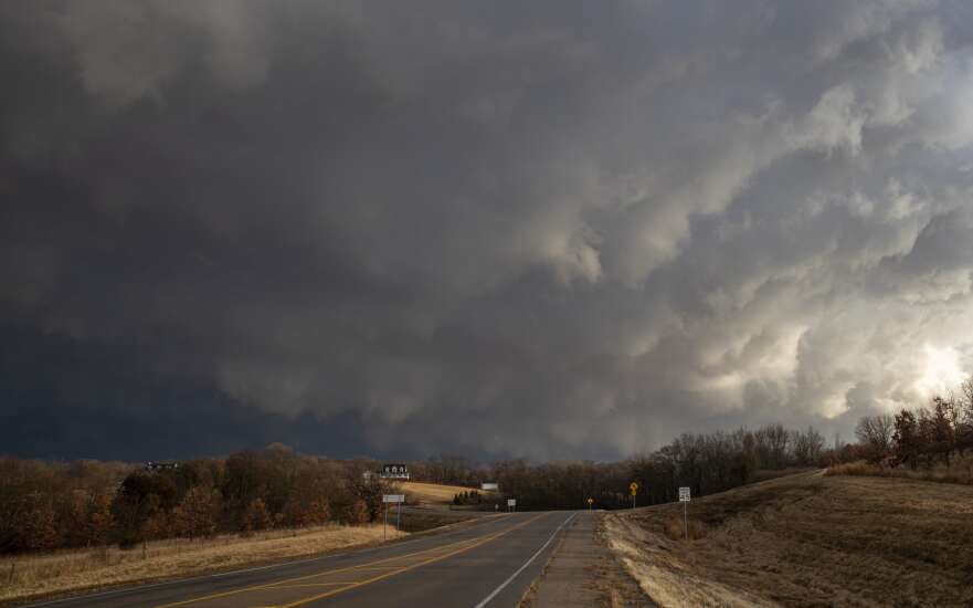 Photos: Severe storm rolls through Eastern Iowa 