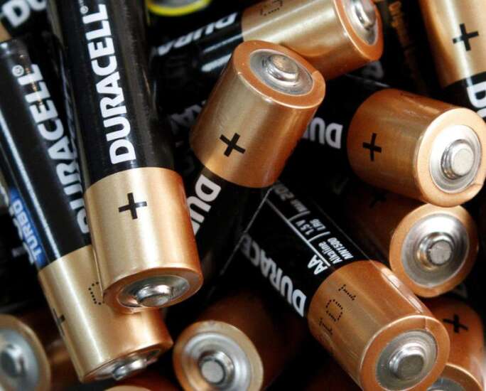Berkshire Hathaway buying Duracell