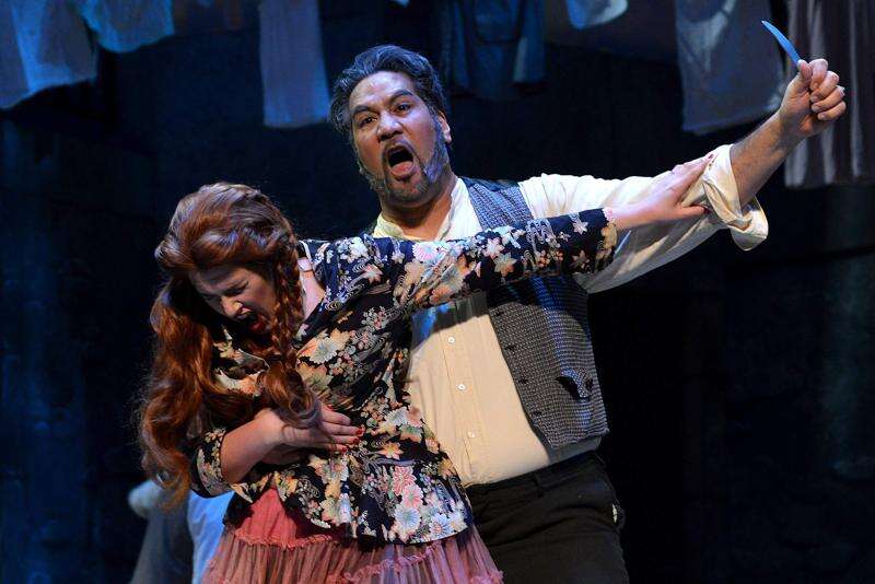 REVIEW: C.R. Opera Theatre at its finest with Italian pairing