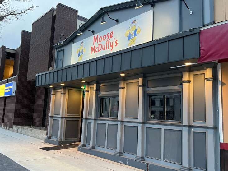 Mexican restaurants to replace Moose McDuffy’s, Riley’s Cafe in Cedar Rapids