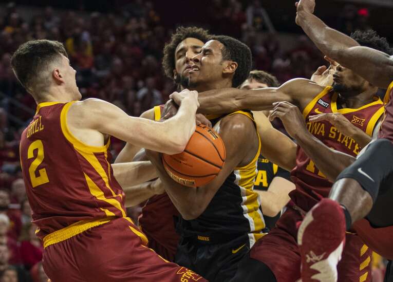 Photos: Iowa vs. Iowa State men’s basketball