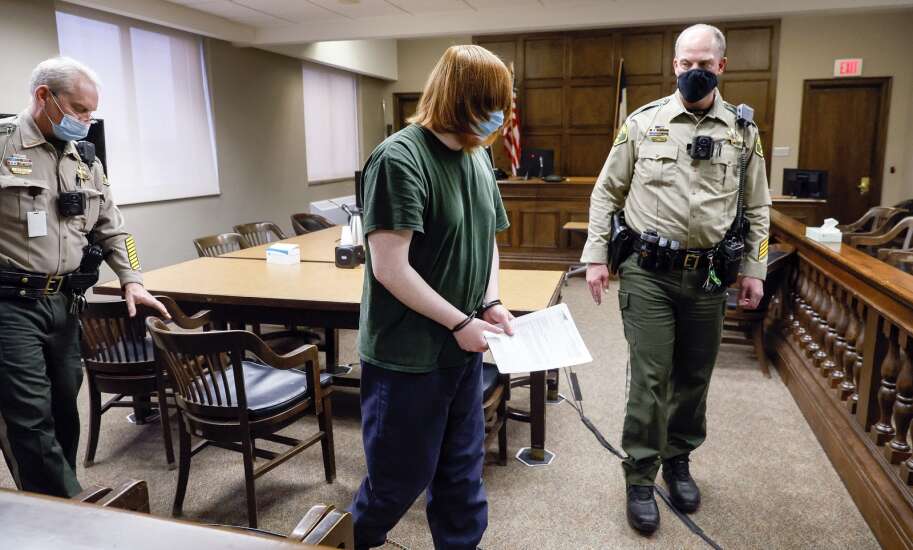 Cedar Rapids teen charged with killing parents found competent to stand trial