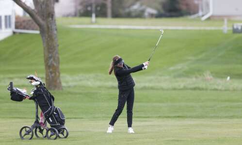 Linn-Mar advances to 4A girls’ state golf tournament