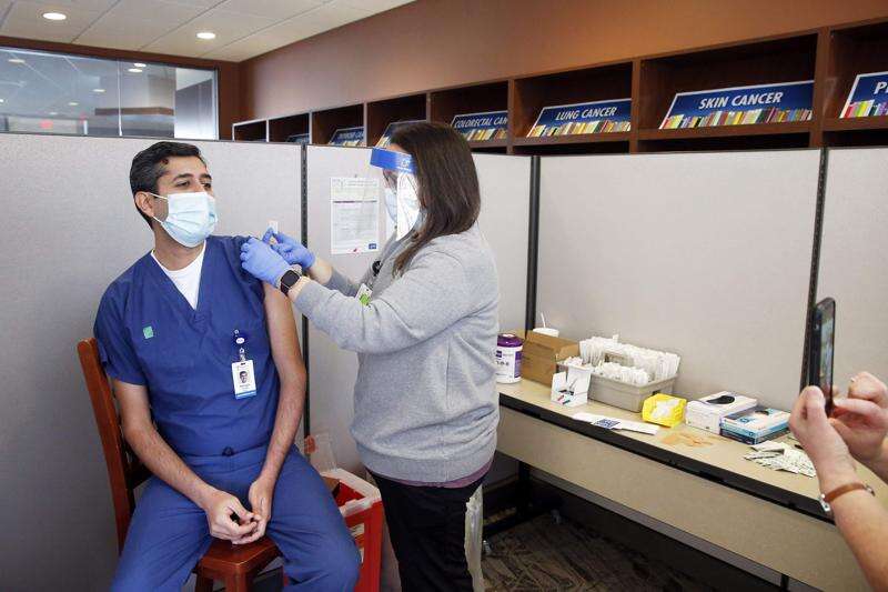 COVID-19 cases decline among vaccinated health care workers in Cedar Rapids