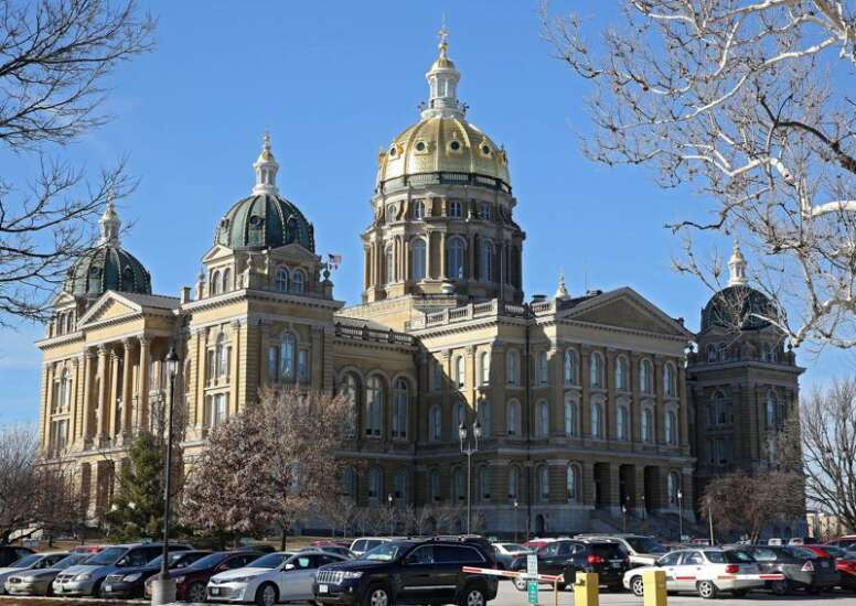 Minimum wage hike, pre-abortion ultrasound among Iowa bills dropped for Funnel Week