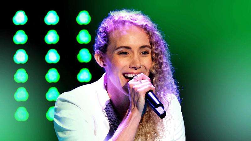 Iowa native wows judges on ‘The Voice’