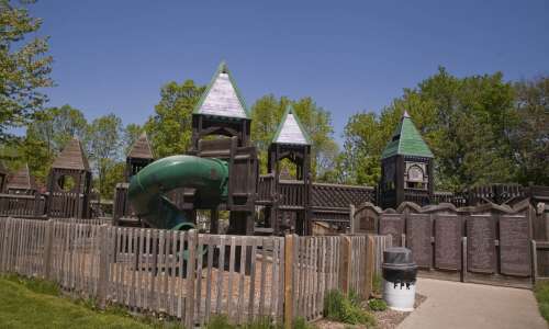 Fairfield City Council approves new playground equipment for O.B. Nelson