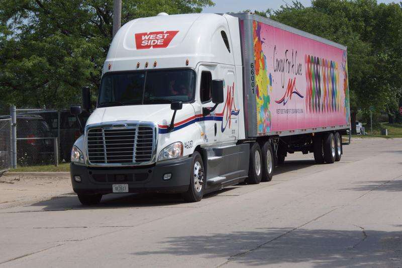 ‘Convoy for a cure’: West Side Transport raises money for Eastern Iowa cancer groups