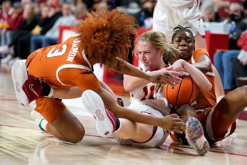 Iowa State women’s basketball “knocked out” by Texas without Joens sisters