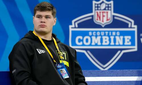 Tyler Linderbaum thrives in individual pro day drills