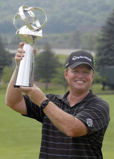 Golfer Lonnie Nielsen dies at 67