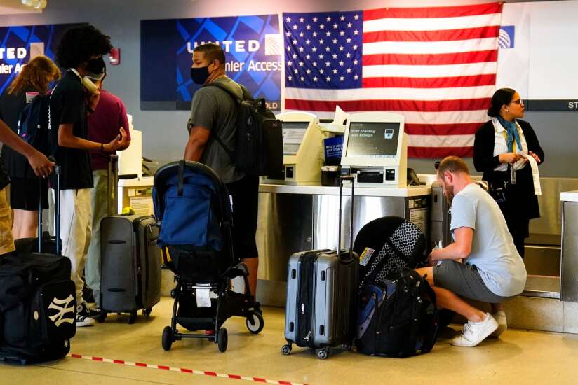 Airports see pre-pandemic-sized crowds