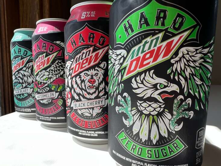 Review: Maple Syrup Pepsi, Nitro Pepsi and Hard Mountain Dew