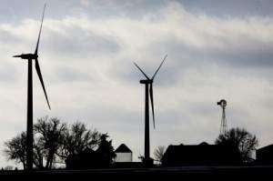 Report: Iowa still second in wind energy production