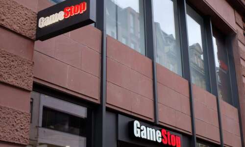 GameStop closing up to 200 stores