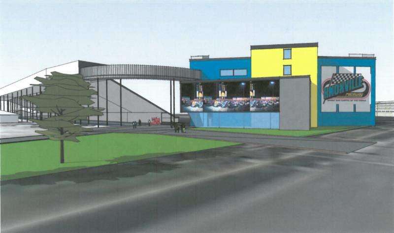 Knoxville Raceway moves closer to facility upgrade