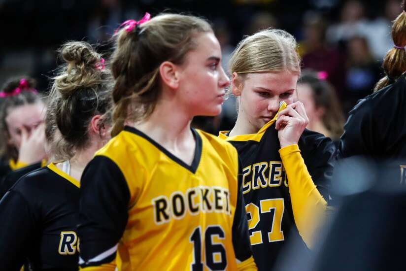Photos: EBF vs. Western Christian in 2A Iowa state volleyball semifinals