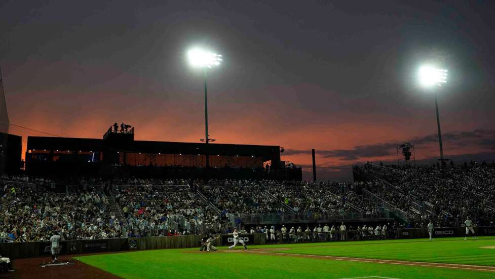 4 days and counting for Cedar Rapids Kernels game at Field of Dreams