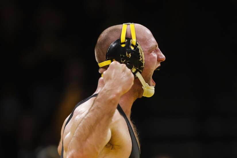 Previewing the Big Ten and Big 12 wrestling tournaments on the Pinning Combination podcast