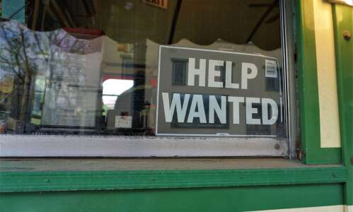 U.S. jobless claims drop for second week
