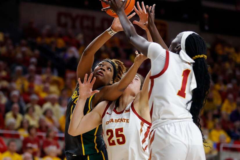 Baylor bullies Iowa State for edge on Big 12 women’s basketball crown