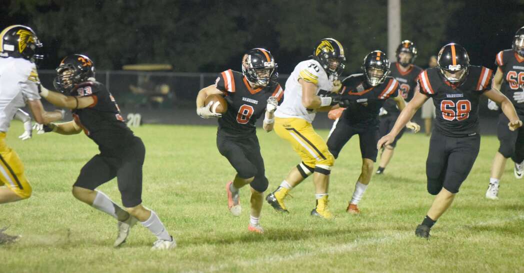 Van Buren County football licks Louisa-Muscatine