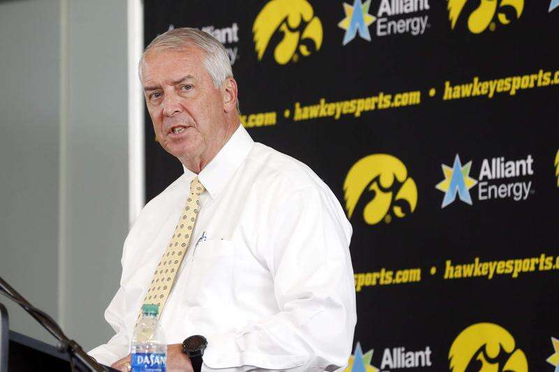 University of Iowa argues to dismiss former football player lawsuit