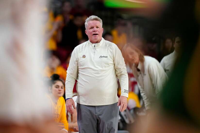 Iowa State’s Bill Fennelly and his longest-tenured assistants prepare to face the program that brought them together