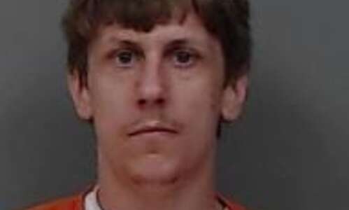 Shellsburg man will stay in jail pending drug conspiracy trial