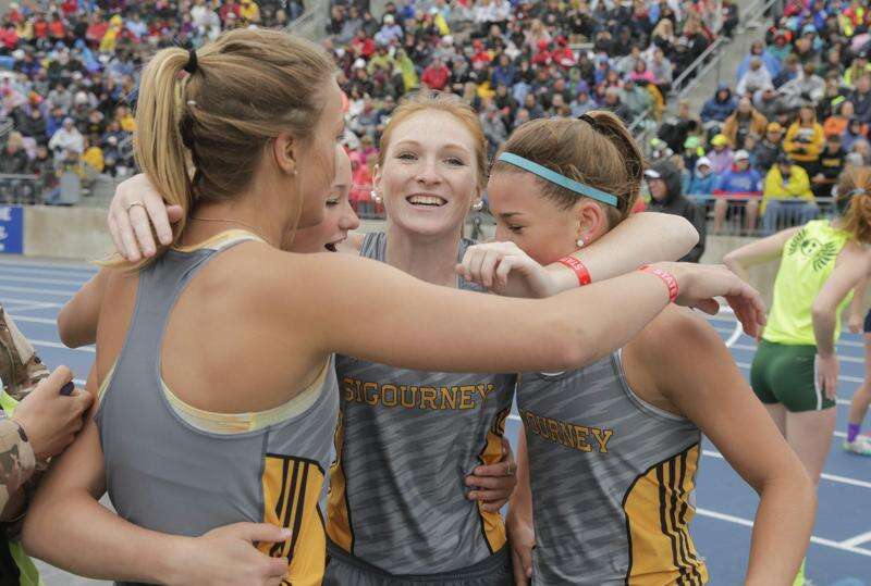 Sigourney’s six enough to win Class 1A state track championship