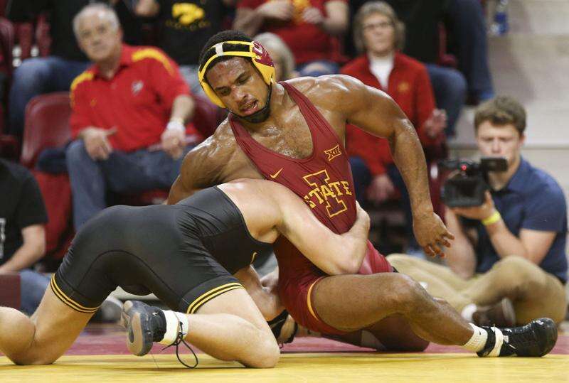 Iowa State wrestling beats UNI thanks to upset from Sam Colbray