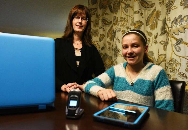 Health: Social media affects the teens, tween’s physical and mental health
