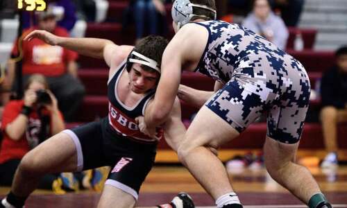 Pinning Combination: Lisbon's dominant day, Battle of Waterloo preview and more Iowa high school wrestling