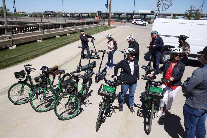 Cedar Rapids bike share program returns for third year
