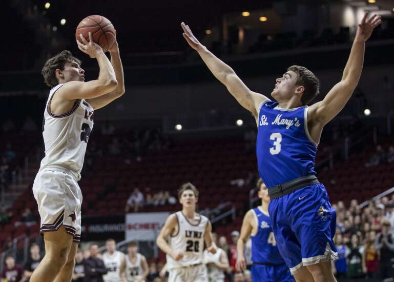 Photos: North Linn vs. Remsen St. Mary’s in Class 1A Iowa high school boys’ state basketball semifinals