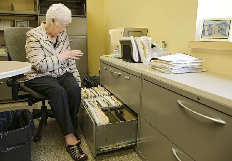 University of Iowa Cancer Registry director retires after 59 years