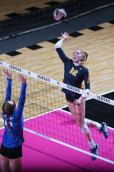 Photos: Burlington Notre Dame vs. Fort Madison Holy Trinity in Iowa high school state volleyball tournament