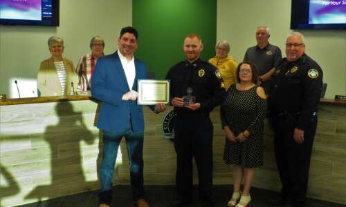 Washington police give annual recognition awards
