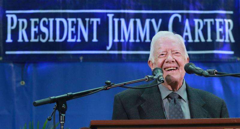 Jimmy Carter gets new title: Oldest living former president