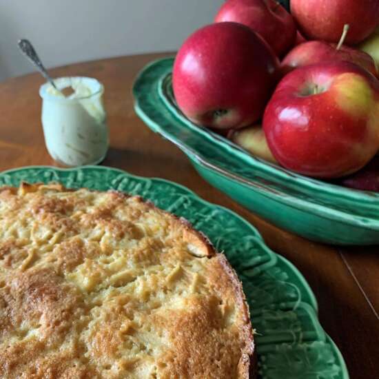 Ditch the spices and try this simple apple cake recipe