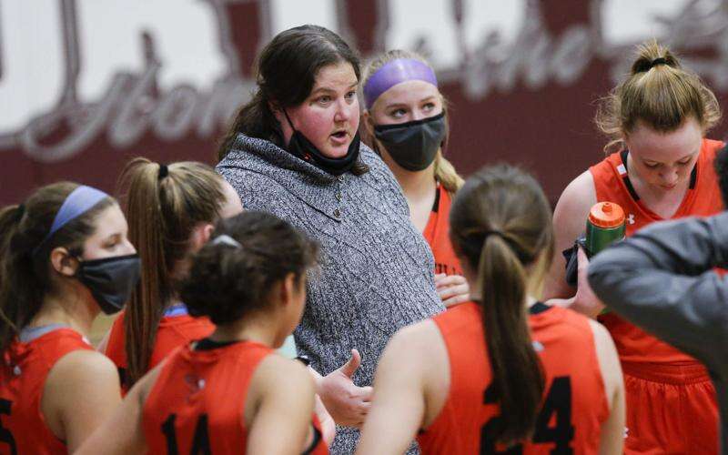 Springville, North Linn take their Tri-Rivers rivalry to girls’ state basketball tournament