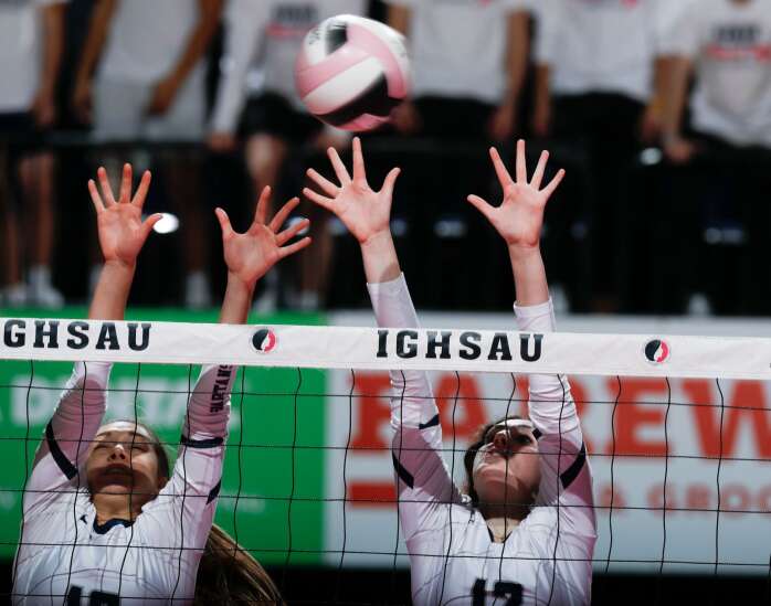 Photos: Pleasant Valley vs. Ankeny Centennial in Iowa high school state volleyball tournament